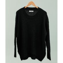 Pull oversize en maille douce confort avec des fentes latérales