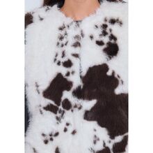 Gilet sans manches en fausse fourrure avec un imprimé vache
