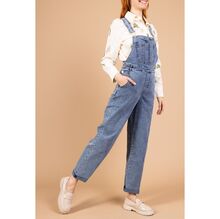 Salopette coupe droite en denim bleu avec un léger délavage