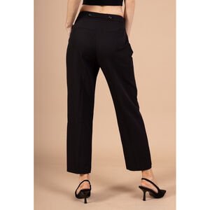 Ensembles composé d'un blazer classique et d'un pantalon noirs