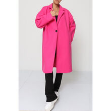 Manteau oversize mi-long avec des poches latérales pratiques