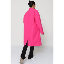 Manteau oversize mi-long avec des poches latérales pratiques