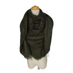 Écharpe en viscose et laine à motif façon paisley et bords effilochés