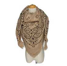 Écharpe en viscose et laine à motif façon paisley et bords effilochés