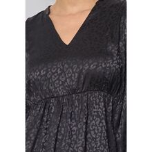 Robe fluide à imprimé léopard avec décolleté en V et volants