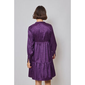 Robe fluide à imprimé léopard avec décolleté en V et volants