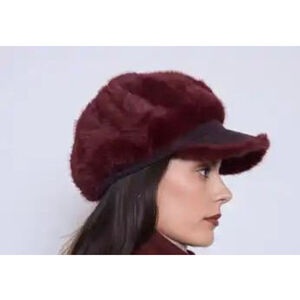 Casquette gavroche chaude en fausse fourrure avec visière - 12 pièces