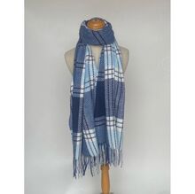 Écharpe enveloppante imprimé carreaux avec franges torsadées
