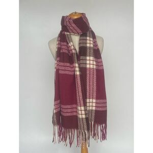 Écharpe enveloppante imprimé carreaux avec franges torsadées