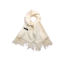 Écharpe rectangulaire unie à extrémités frangées écru