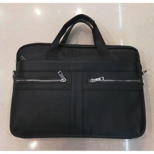 Cartable ordinateur en cuir à poches frontales noir