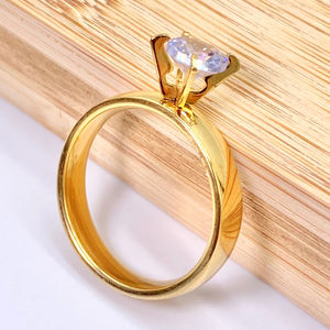 Grossiste de bague solitaire en acier doré avec grande pierre au