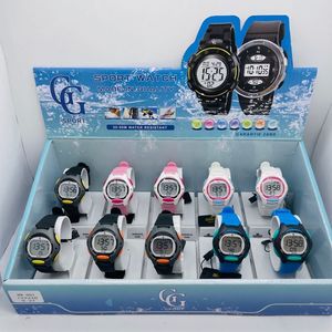 Assortiment de montre numérique enfant résistante à l'eau étanche à 30 m