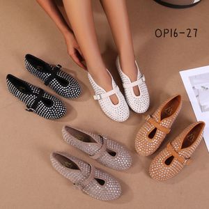 Grossiste de ballerines babies à applications strass et bride