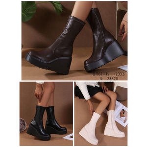 Bottines Femme Grande Pointure 41 à 44 - Noir Similicuir Souple - Zip Latéral - Confortables & Élégantes