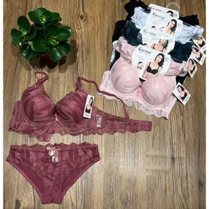 Ensembles lingerie Ancona soutien-gorge à bonnets B et une culotte assortie