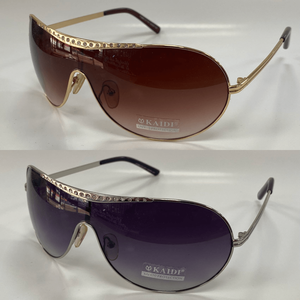 Lunettes de soleil femme design aviateur paré de strass