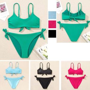 Bikinis deux pièces grande taille à haut brassière et une culotte