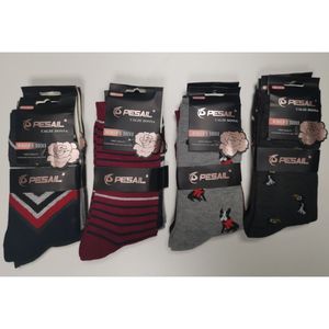 Chaussettes pour femme en coton douce et motif de style urbain