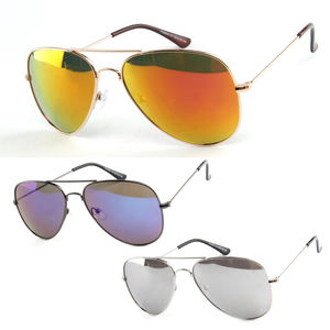 Lunettes unisexes de style aviateur avec des verres miroités