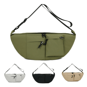 Sac bandoulière 100 % toile ultra léger à multiples poches