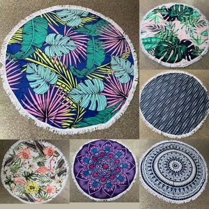 Tapis de plage rond imprimé fantaisie avec franges décoratives