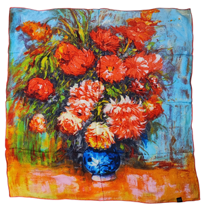 Foulard carré de soie bouquet de fleurs orangées