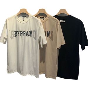 T-shirt uni à manches courtes GRYBRAND centré sur la poitrine