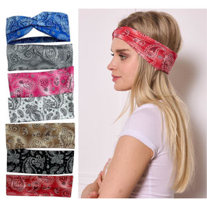 Bandeau twisté à l’avant orné d’un imprimé motif bandana