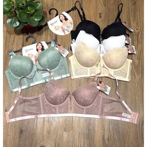 Soutien-gorge à bonnet B en dentelle avec fausse fermeture à l'avant