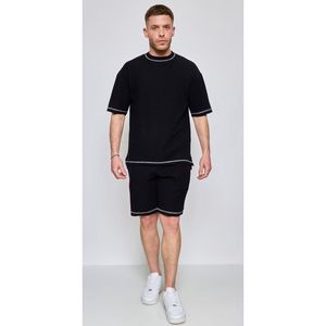 Ensemble t-shirt col rond et bermuda