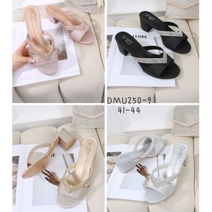 Sandales mules à talon bloc avec bride en strass en V grande taille 41-44