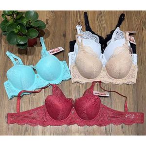 Soutien-gorge à armatures en dentelle florale bonnets D rembourrés  - 5 coloris