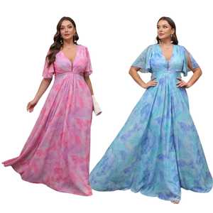 Robe longue pour grande taille à motif fleuri de type aquarelle