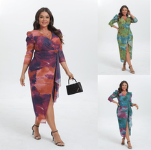 Robe drapée imprimée abstrait tie & dye à manches trois quarts en grande taille