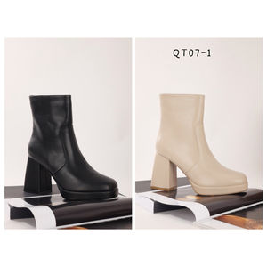 Bottine à talon et bout rond et fermeture à glissière côté taille 36-41