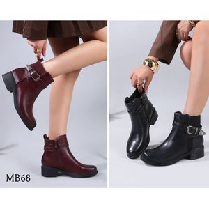 Bottines stylées avec bride et une boucle réglable argentée taille 36 - 41