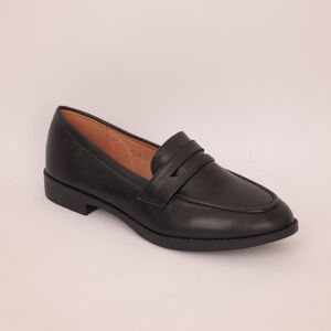 Mocassin à semelle plate et bout arrondi taille 36-41