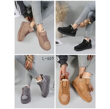Baskets en suédine doublées de fausse fourrure à lacets taille 36-41