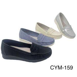 Mocassins de type slip-on avec une empeigne douce en suédine