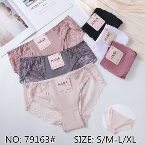 Culotte classique HANA avec détails en dentelle sur les côtés et les bordures