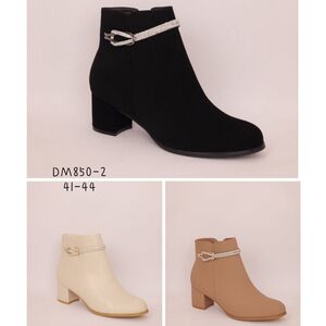 Bottines en suédine à bride strassée et talon carré grande taille 41 à 44