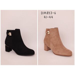 Bottines suédées ornées d'un détail métallique doré grande taille 41 à 44