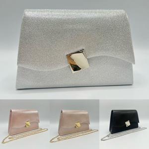 Pochette pailletée avec rabat asymétrique à fermoir doré géométrique