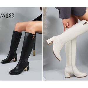 Bottes en simili-cuir à détail métallique triangulaire doré taille 36-41