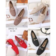 Mocassins en maille ajourée avec motif et un mors doré grande taille 41-44