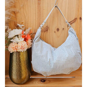 Sac à main hobo en suédine avec des paillettes scintillants