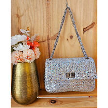 Sac bandoulière à sequins brillants avec chaîne et fermoir doré