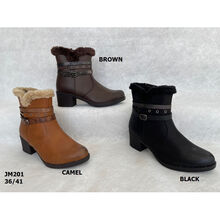 Bottine d'hiver à 3 lanières qui entourent la cheville