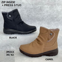 Bottine à bouton fantaisie avec intérieur douillet fourré